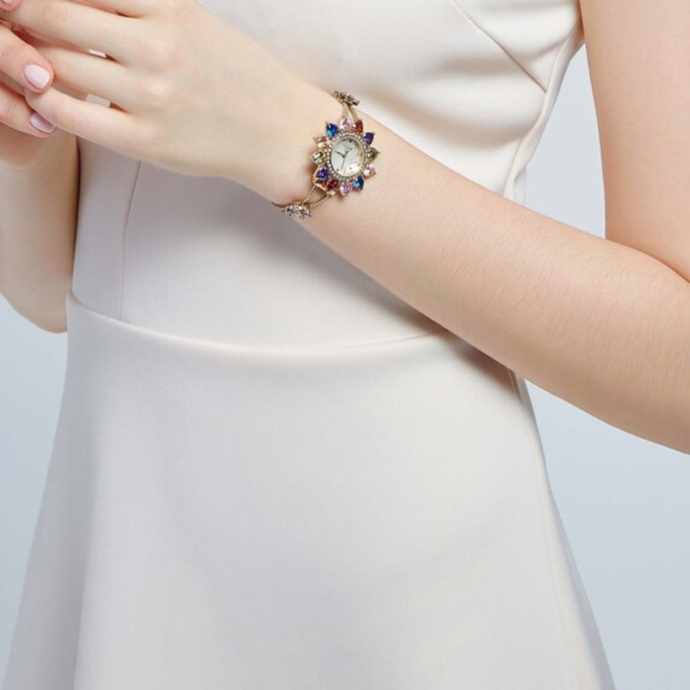 JULIUS WATCH SWAROSVKI KOREA DESIGN